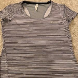 Under Armour Work- out top